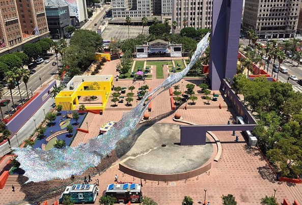 Liquid Shard from Patrick Shearn of Poetic Kinetics' signature skynet art series was one of Los Angeles' most creative pubic art installation.
