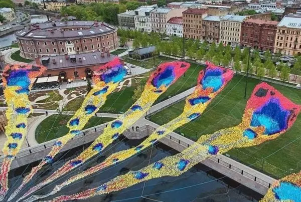 Firebird Descent in St. Petersburg Russia by Patrick Shearn of Poetic Kinetics as part of their signature Skynet Art Series. A creative public art installation by Patrick Shearn