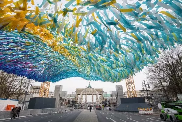 Visions in Motion in front of Brandenburg Gate in Berlin Germany by Patrick Shearn of Poetic Kinetics as part of his signature Skynet Art Series.